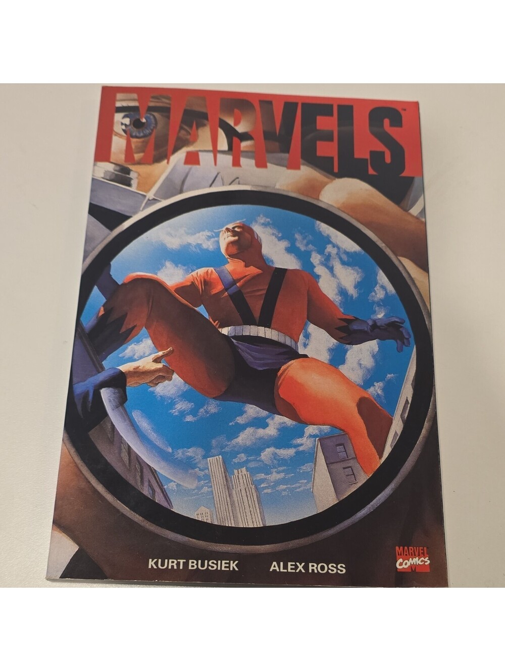 Marvel Comics Marvels Trade Paperback Kurt Busiek Alex Ross Daredevil